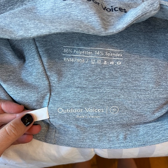 Outdoor Voices Venus Crop Top - Lake - Picture 6 of 6